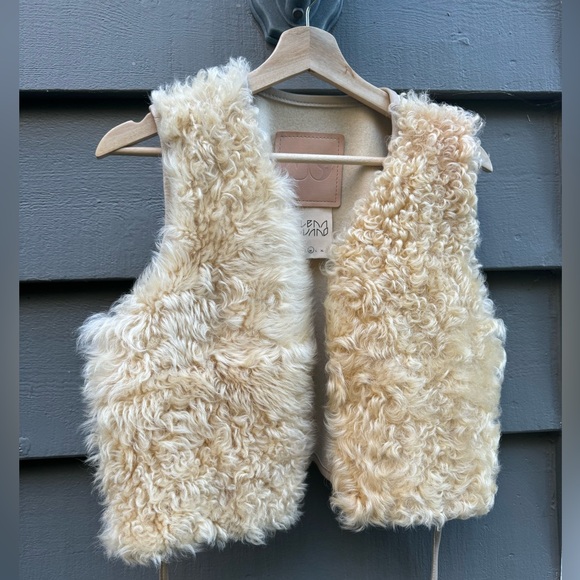 Milena Silvano Zazen vest in cream - Picture 2 of 9